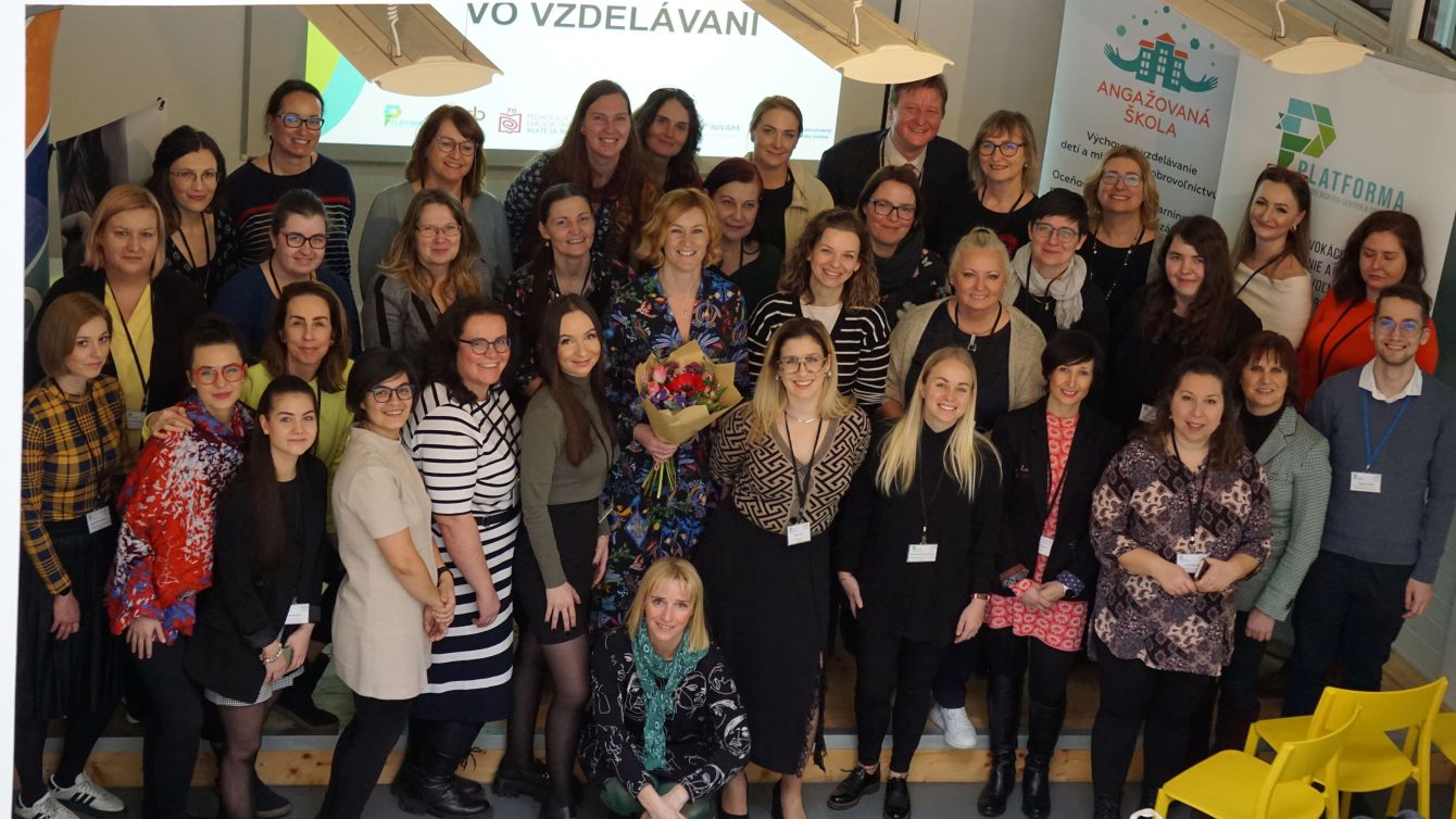Osl&aacute;vili sme 10 rokov service learningu na UMB a na Slovensku